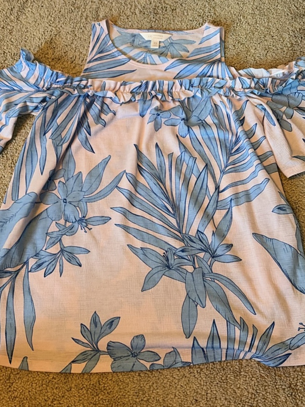 Off-Shoulder Tropical Print Women's Top - Blue on Light Pink